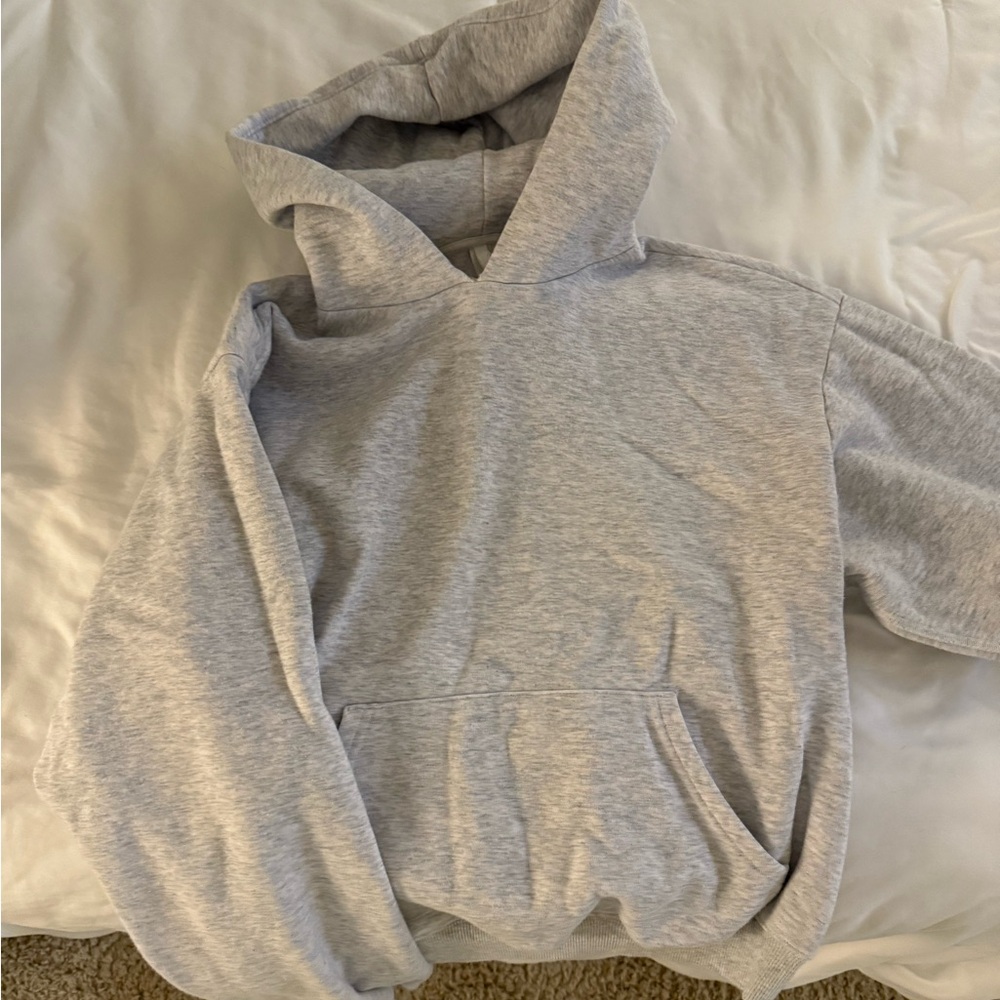 Skims hoodie medium